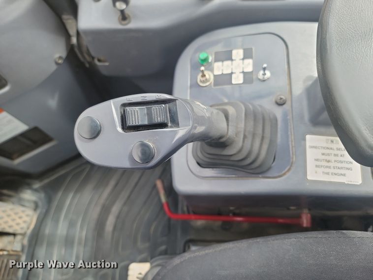 image for item NZ9920 2005 Komatsu  WA320 wheel loader