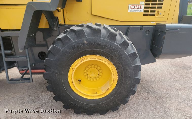 image for item NZ9920 2005 Komatsu  WA320 wheel loader