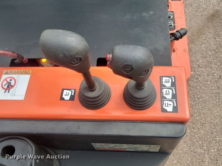 image for item NZ9922 Toyota 6BWR15 order picker