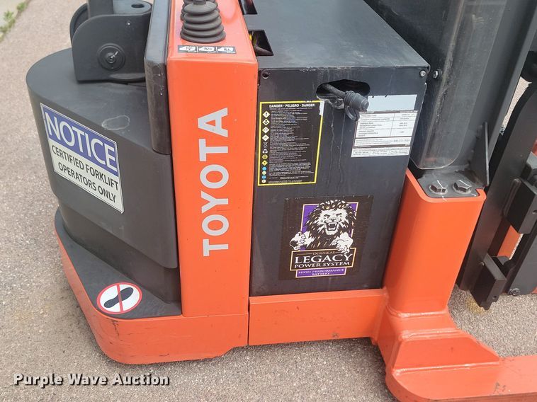 image for item NZ9922 Toyota 6BWR15 order picker