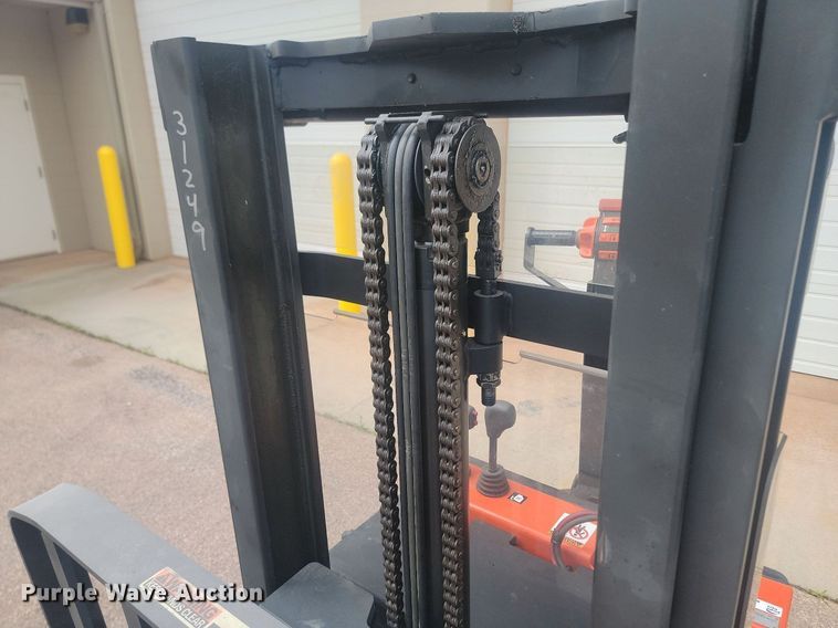 image for item NZ9922 Toyota 6BWR15 order picker