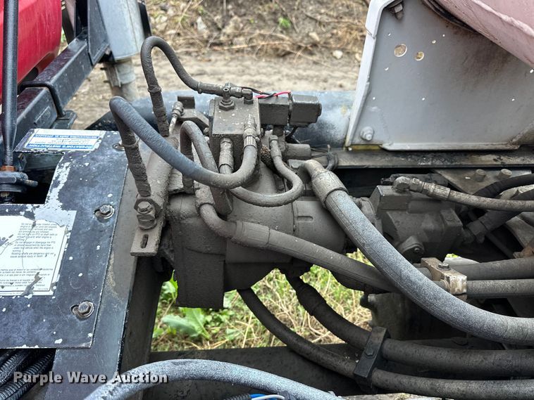 image for item OE9178 2001 Mack RD690S ready mix truck