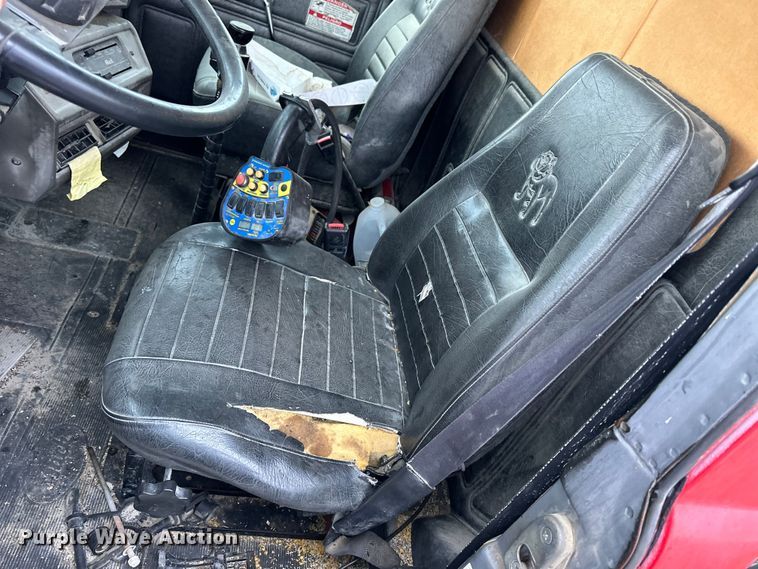 image for item OE9178 2001 Mack RD690S ready mix truck