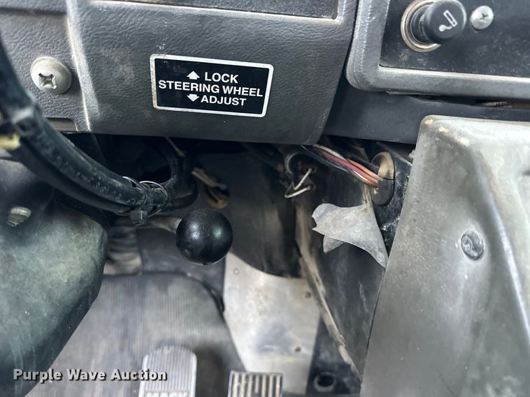 image for item OE9178 2001 Mack RD690S ready mix truck