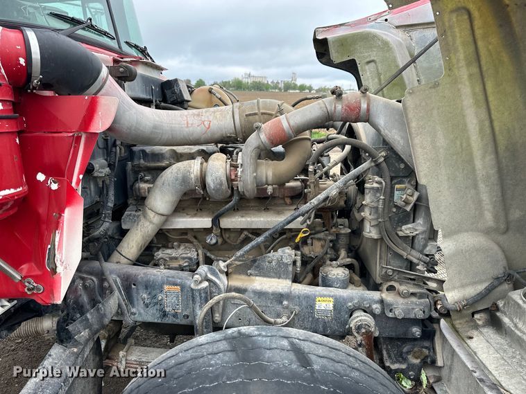 image for item OE9178 2001 Mack RD690S ready mix truck