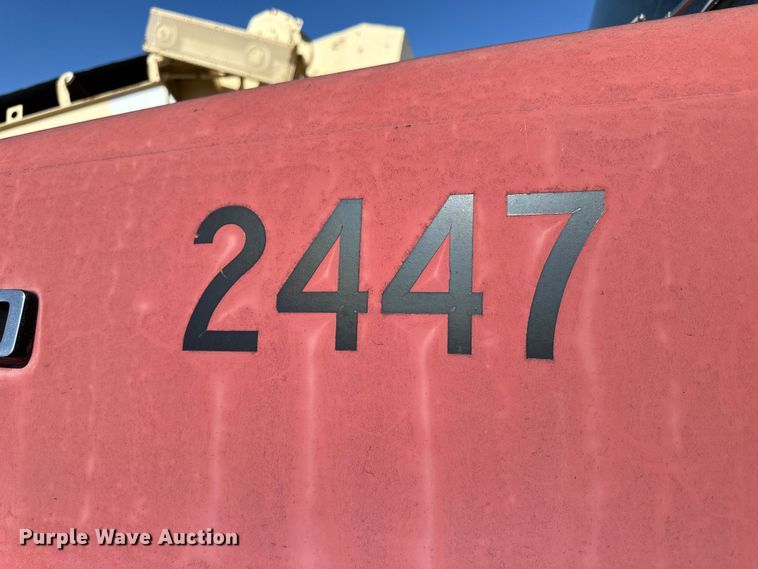 image for item OE9183 1989 Ford L900 dump truck