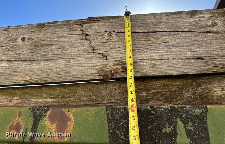 image for item OE9183 1989 Ford L900 dump truck