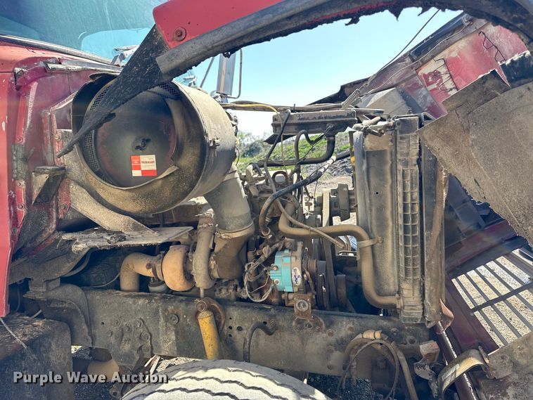 image for item OE9183 1989 Ford L900 dump truck