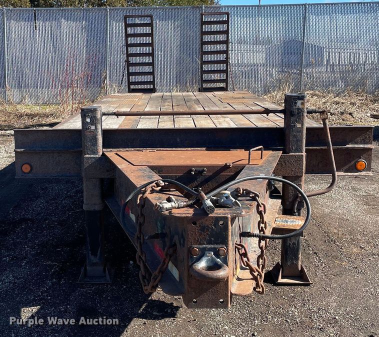 image for item OG9832 2013 Lucon  equipment trailer