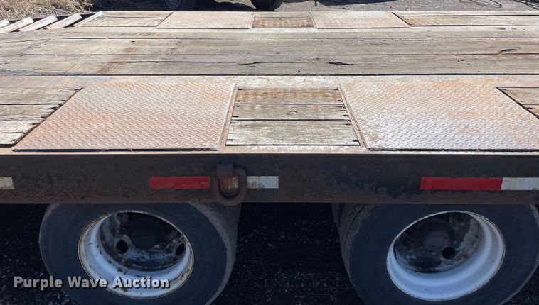 image for item OG9832 2013 Lucon  equipment trailer