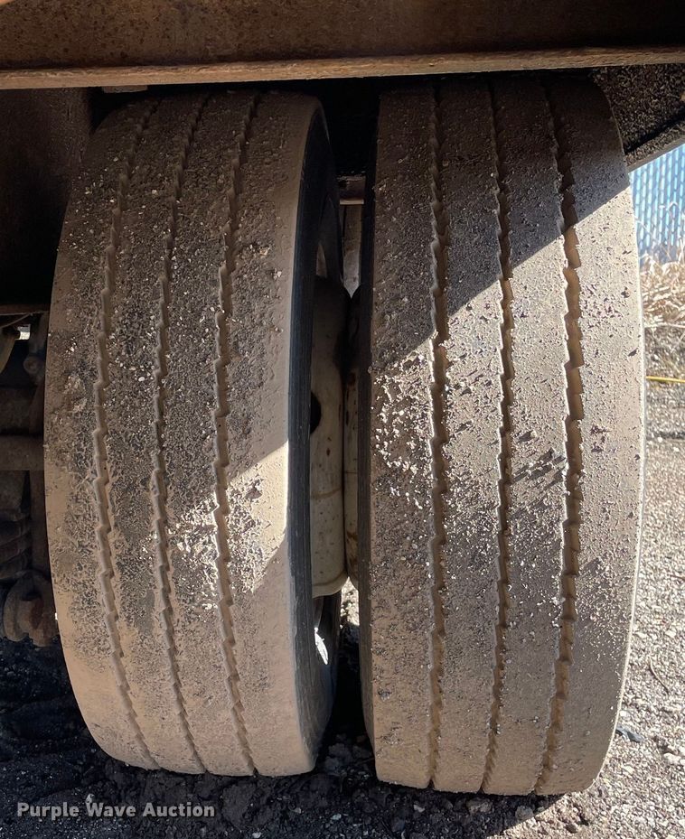 image for item OG9832 2013 Lucon  equipment trailer