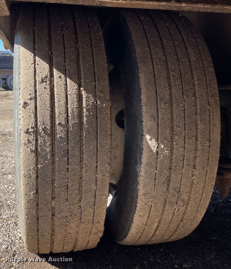 image for item OG9832 2013 Lucon  equipment trailer