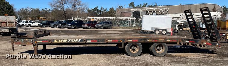 image for item OG9833 2013 Lucon Inc  equipment trailer