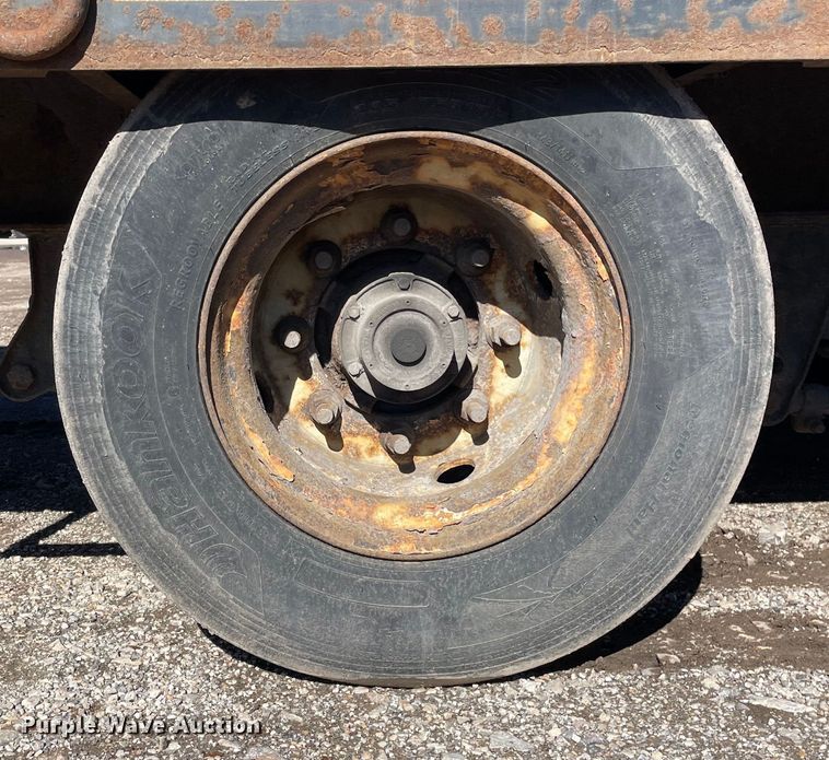 image for item OG9833 2013 Lucon Inc  equipment trailer