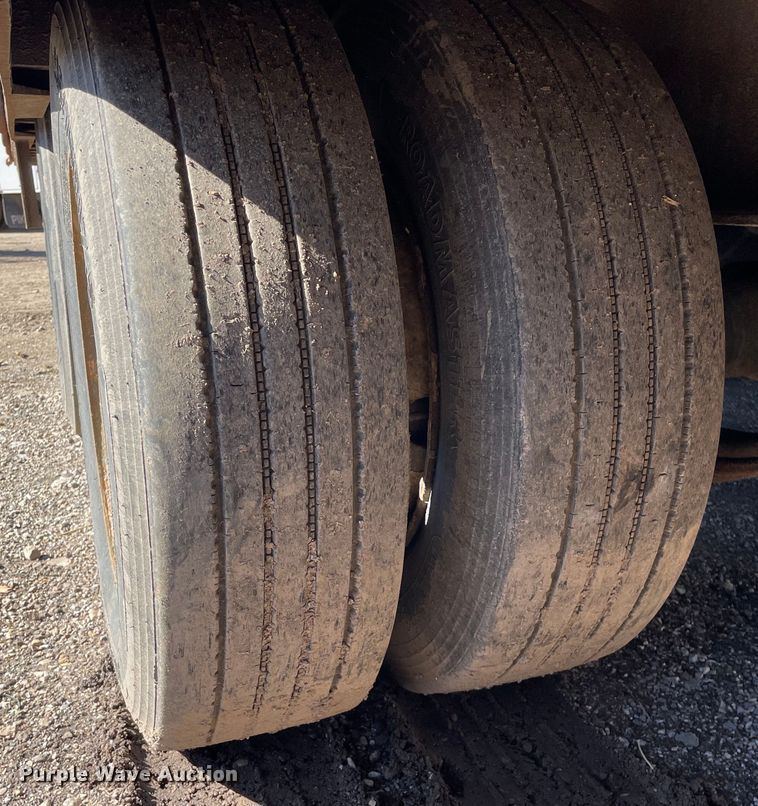 image for item OG9833 2013 Lucon Inc  equipment trailer