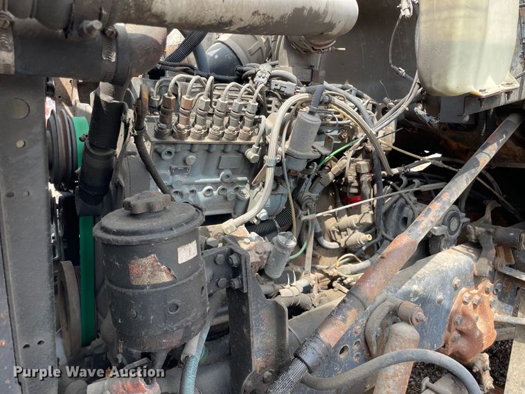 image for item OG9948 1994 Ford  L8000 dump truck