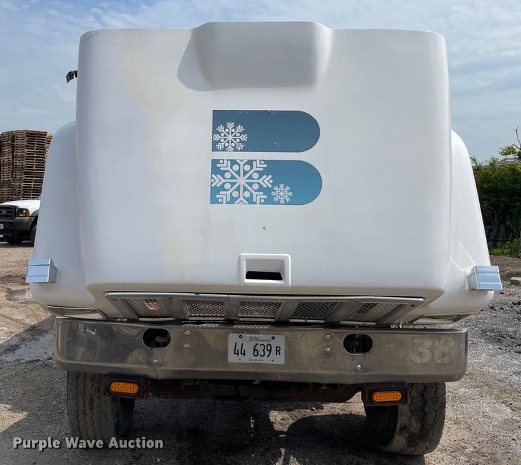 image for item OG9949 2001 International  2554 dump truck