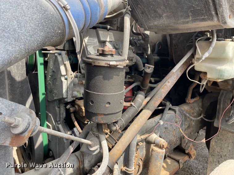 image for item OG9949 2001 International  2554 dump truck