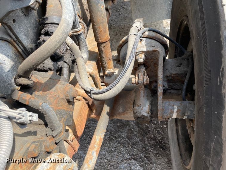 image for item OG9949 2001 International  2554 dump truck