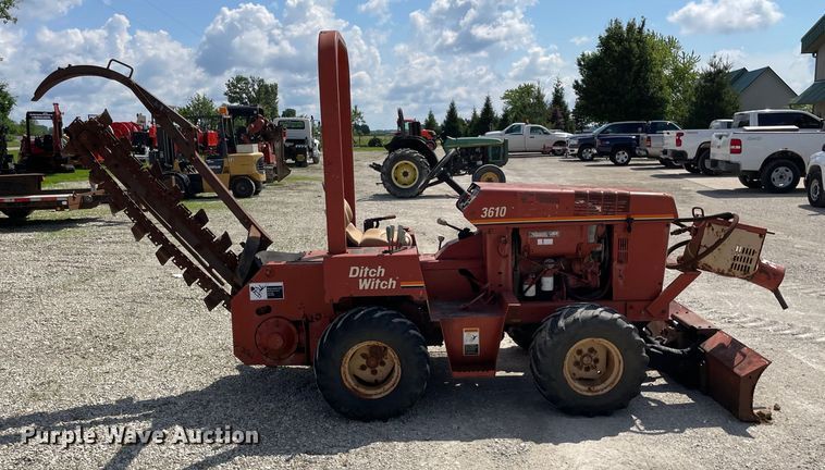 image for item OG9963 1995 Ditch Witch 3610 trencher