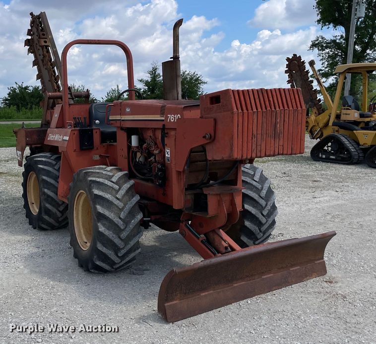 image for item OG9965 1995 Ditch Witch  7610 trencher