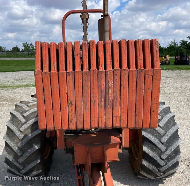 image for item OG9965 1995 Ditch Witch  7610 trencher