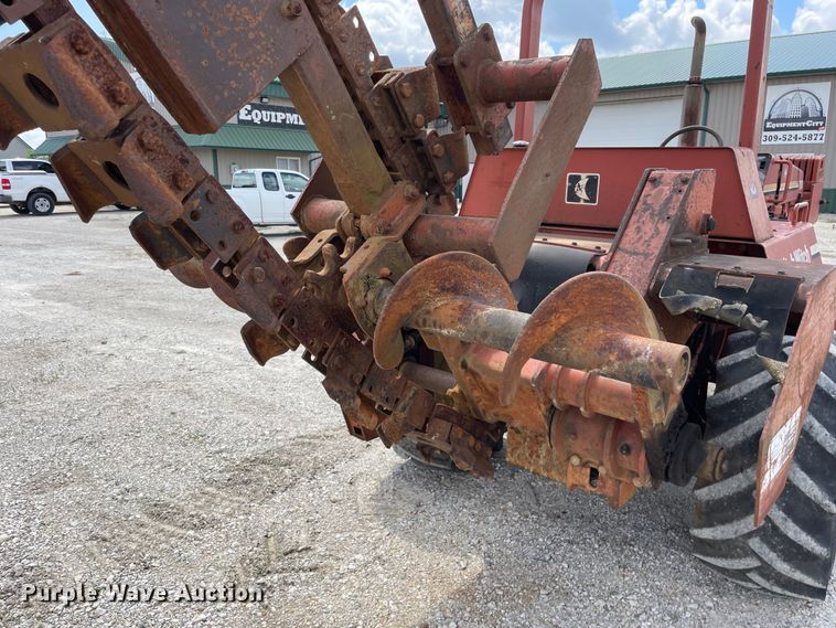 image for item OG9965 1995 Ditch Witch  7610 trencher