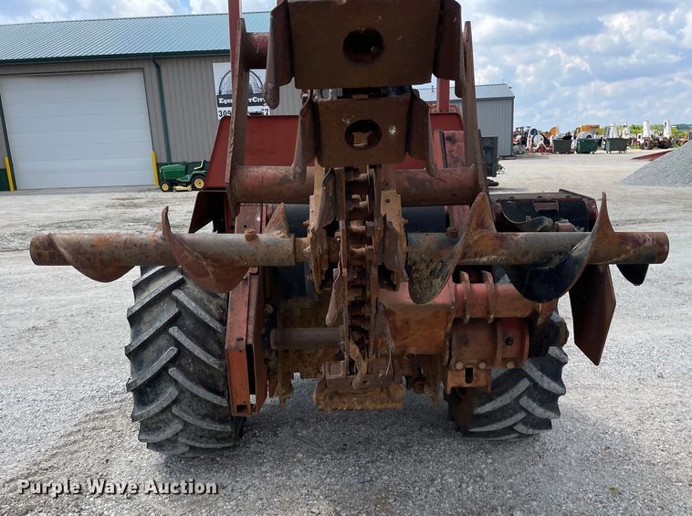 image for item OG9965 1995 Ditch Witch  7610 trencher