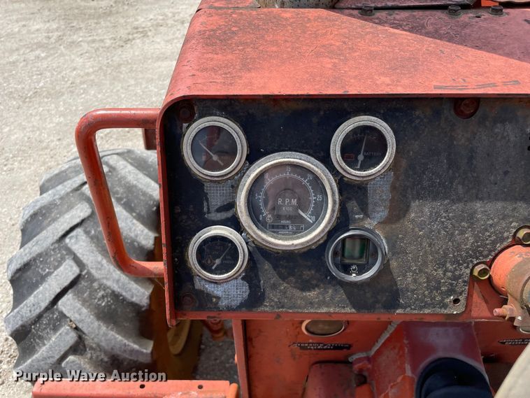 image for item OG9965 1995 Ditch Witch  7610 trencher