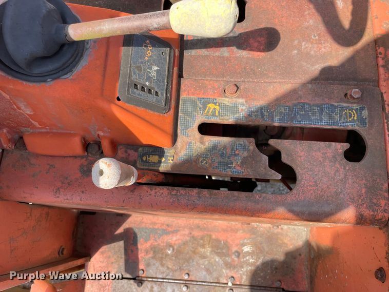 image for item OG9965 1995 Ditch Witch  7610 trencher