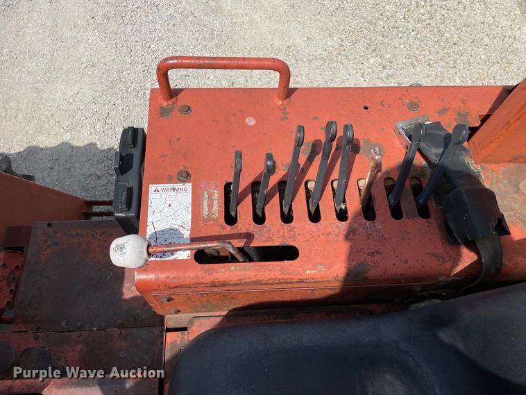 image for item OG9965 1995 Ditch Witch  7610 trencher