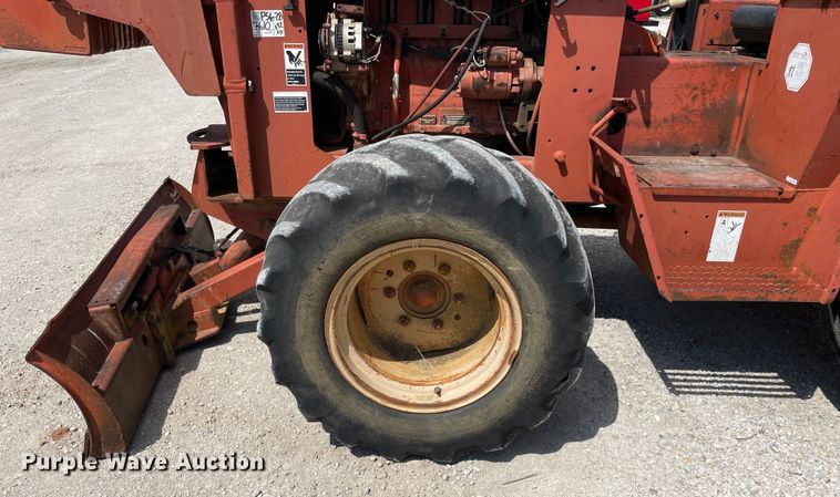 image for item OG9965 1995 Ditch Witch  7610 trencher