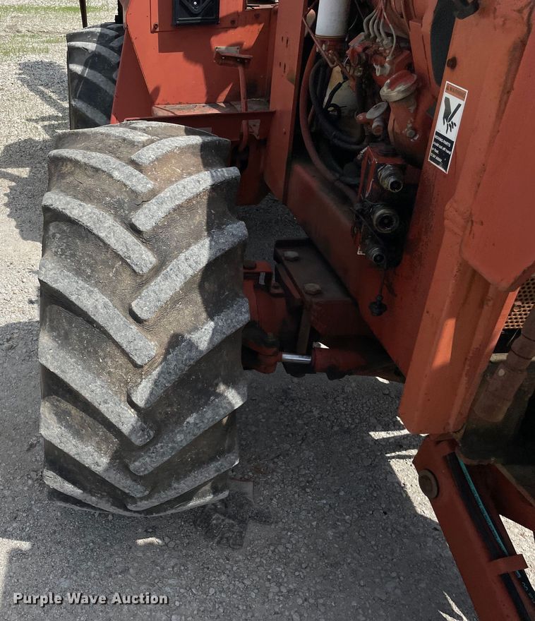 image for item OG9965 1995 Ditch Witch  7610 trencher