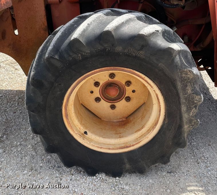 image for item OG9965 1995 Ditch Witch  7610 trencher