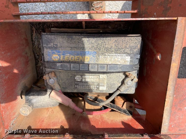 image for item OG9965 1995 Ditch Witch  7610 trencher