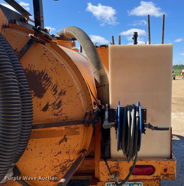 image for item OG9976 2006 Ring-o-matic  750  vacuum excavator