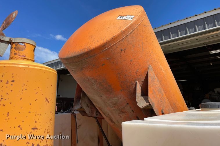 image for item OG9976 2006 Ring-o-matic  750  vacuum excavator