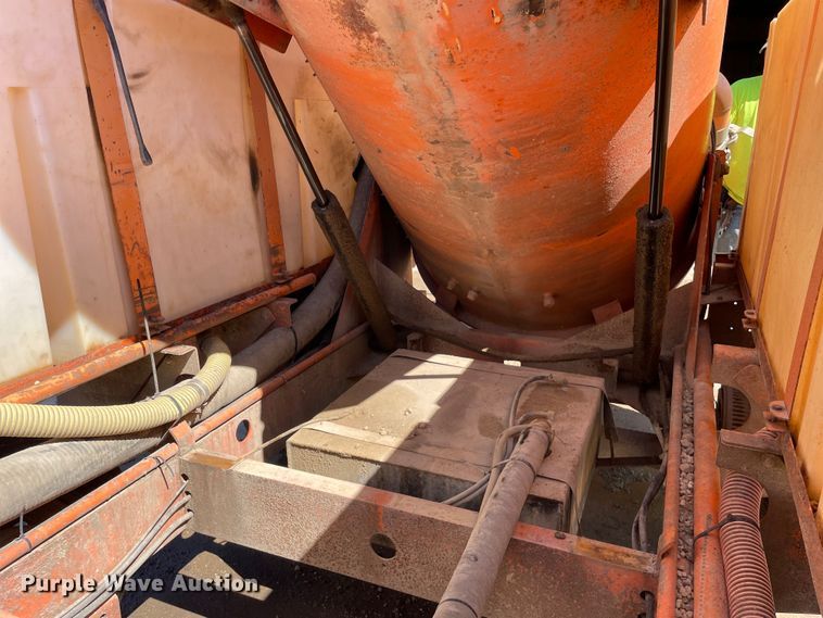 image for item OG9976 2006 Ring-o-matic  750  vacuum excavator