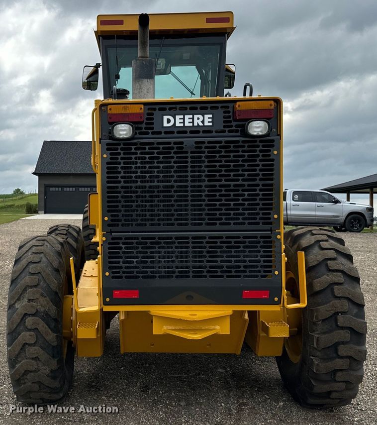 image for item OH9029 2002 John Deere  672CH Series II motor grader