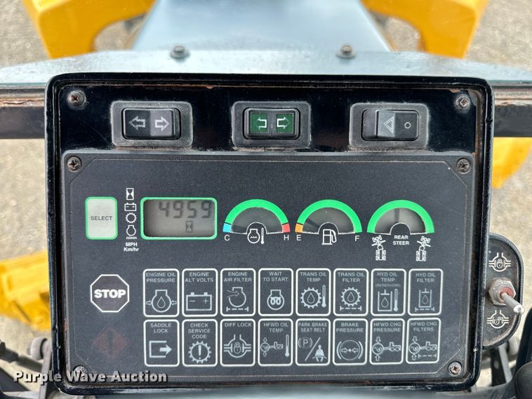 image for item OH9029 2002 John Deere  672CH Series II motor grader