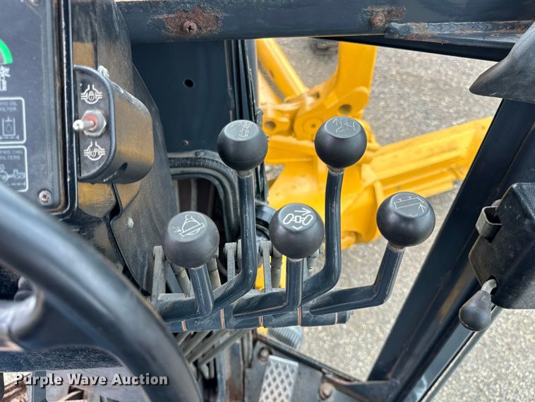 image for item OH9029 2002 John Deere  672CH Series II motor grader