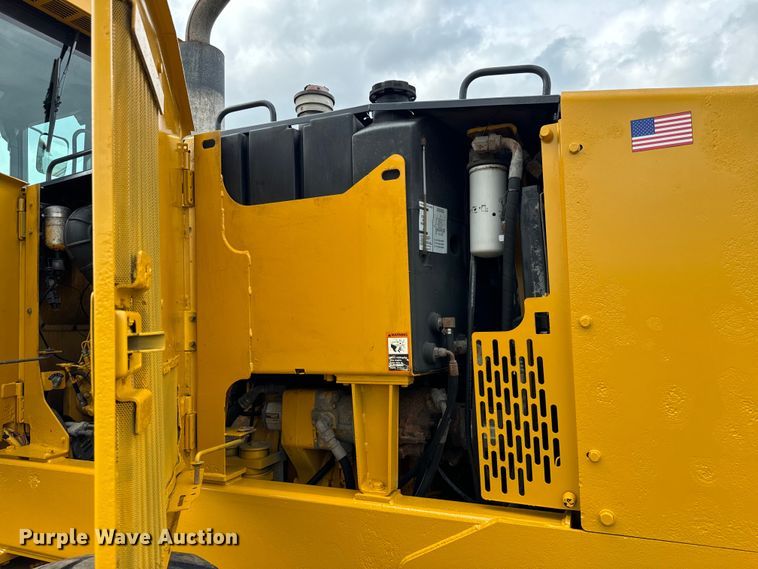 image for item OH9029 2002 John Deere  672CH Series II motor grader