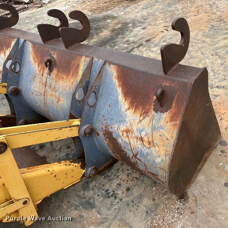 image for item OI9138 1996 New Holland 555E backhoe