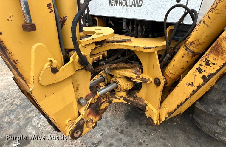 image for item OI9138 1996 New Holland 555E backhoe