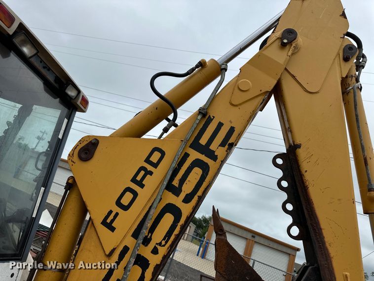 image for item OI9138 1996 New Holland 555E backhoe