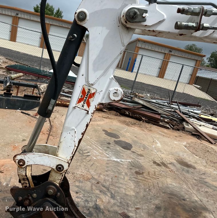 image for item OI9141 1999 Bobcat 331 mini excavator