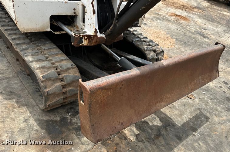 image for item OI9141 1999 Bobcat 331 mini excavator