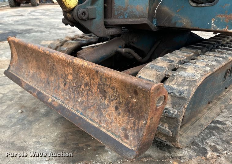 image for item OI9142 Yanmar B12 mini excavator