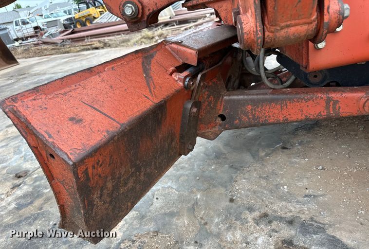 image for item OI9143 2000 Ditch Witch 3700 trencher