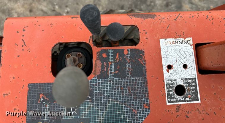 image for item OI9143 2000 Ditch Witch 3700 trencher